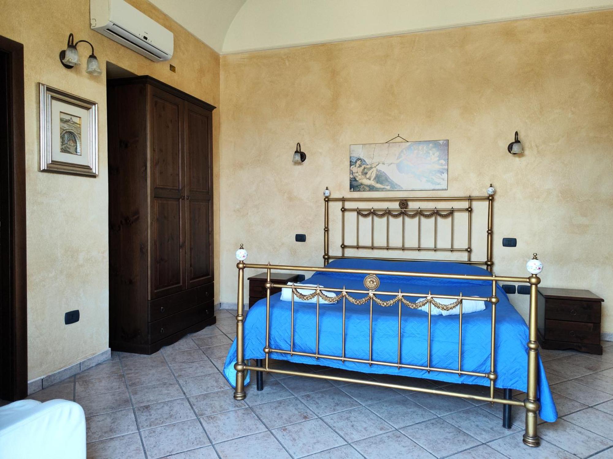 Le Grotte Bed & Breakfast Riposto Exterior photo
